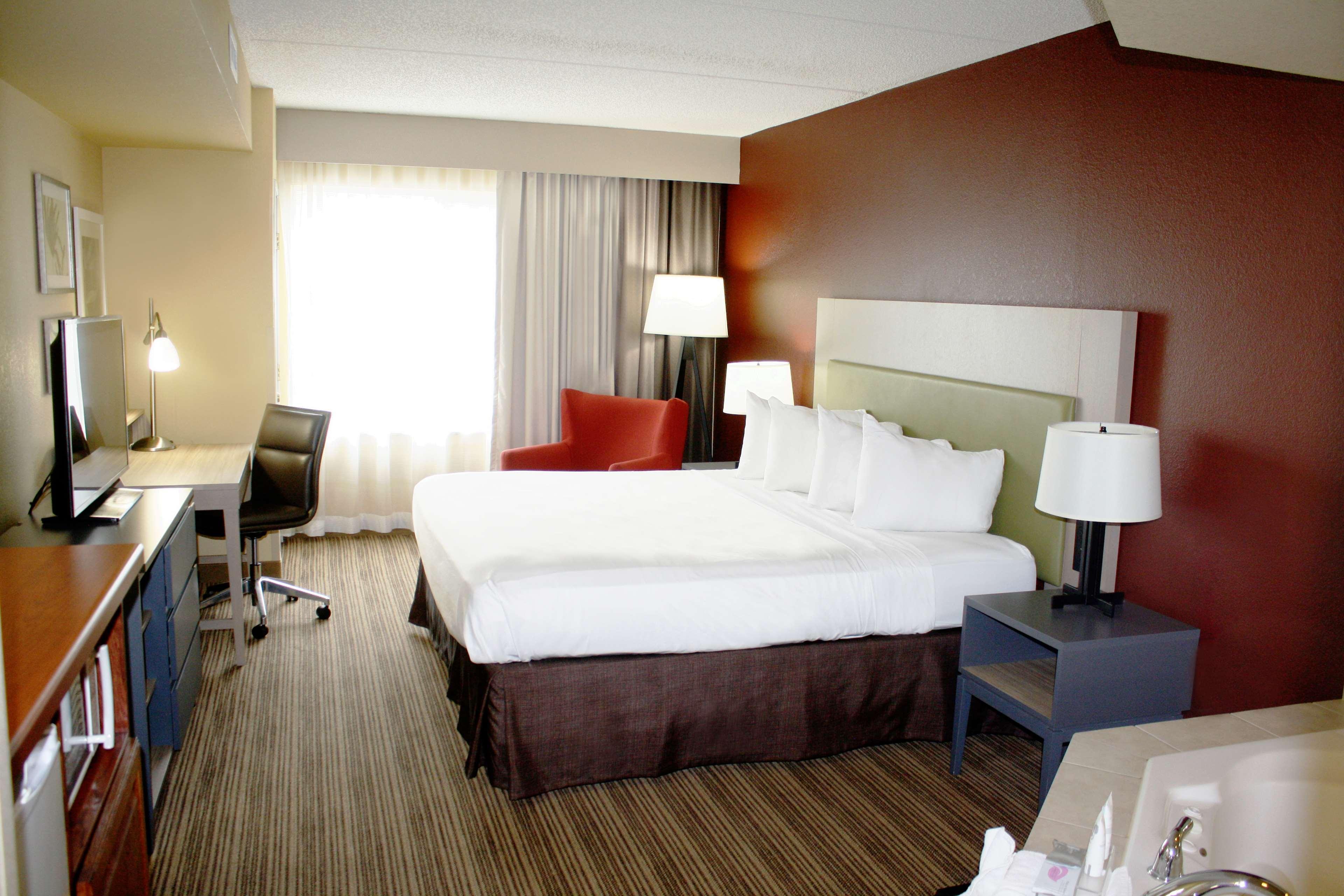 Comfort Inn & Suites St Paul Northeast Vadnais Heights Exterior photo