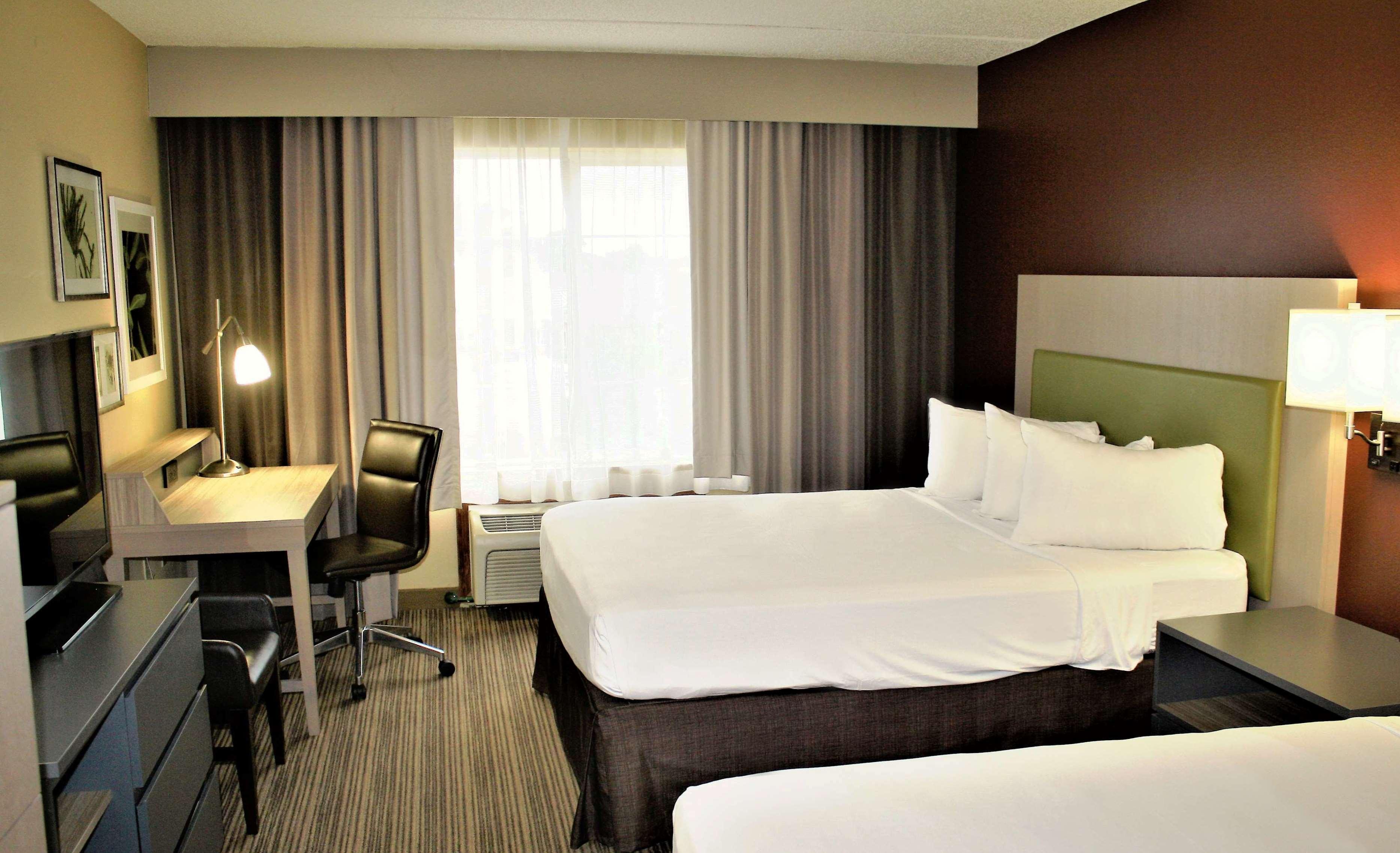 Comfort Inn & Suites St Paul Northeast Vadnais Heights Exterior photo
