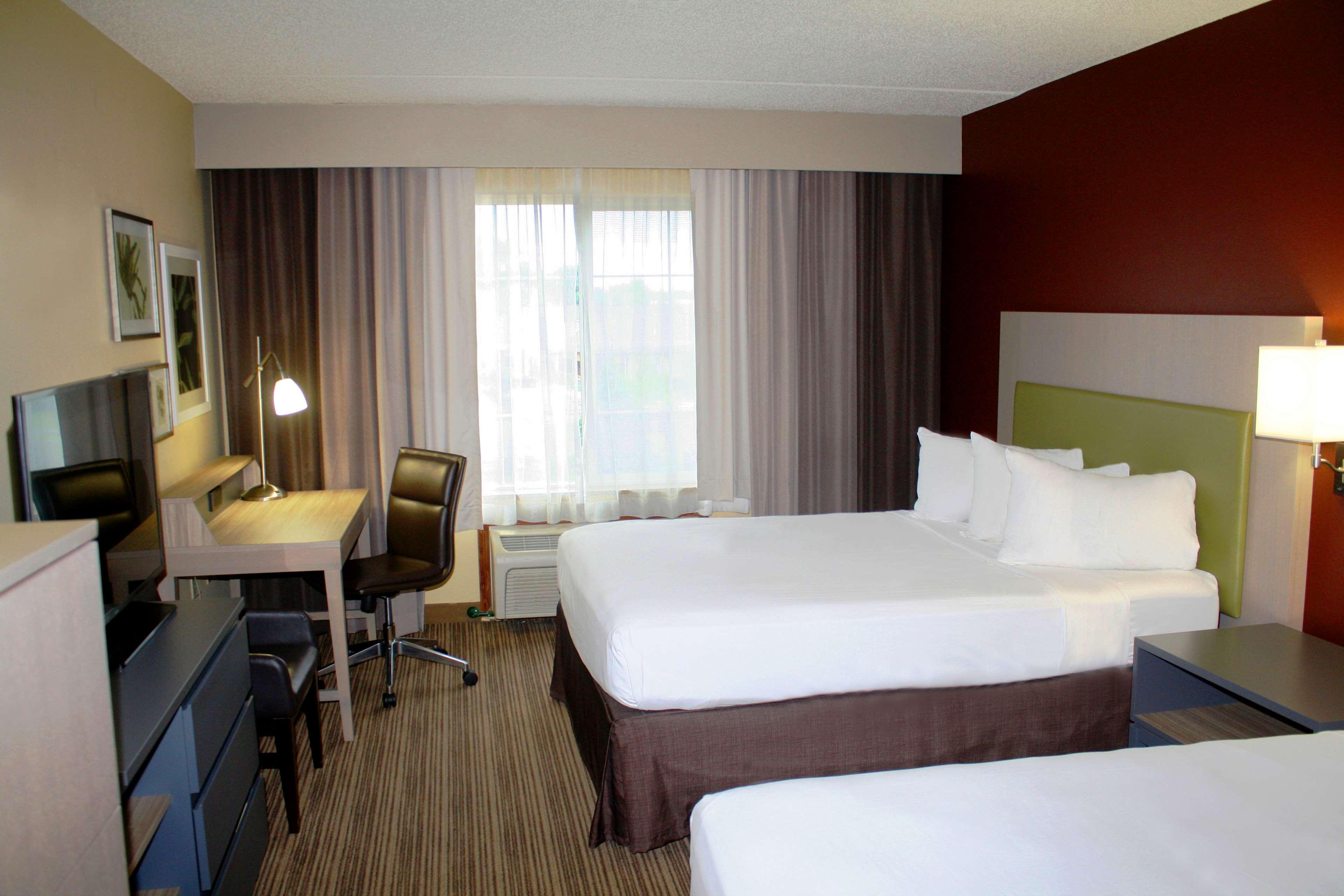 Comfort Inn & Suites St Paul Northeast Vadnais Heights Exterior photo
