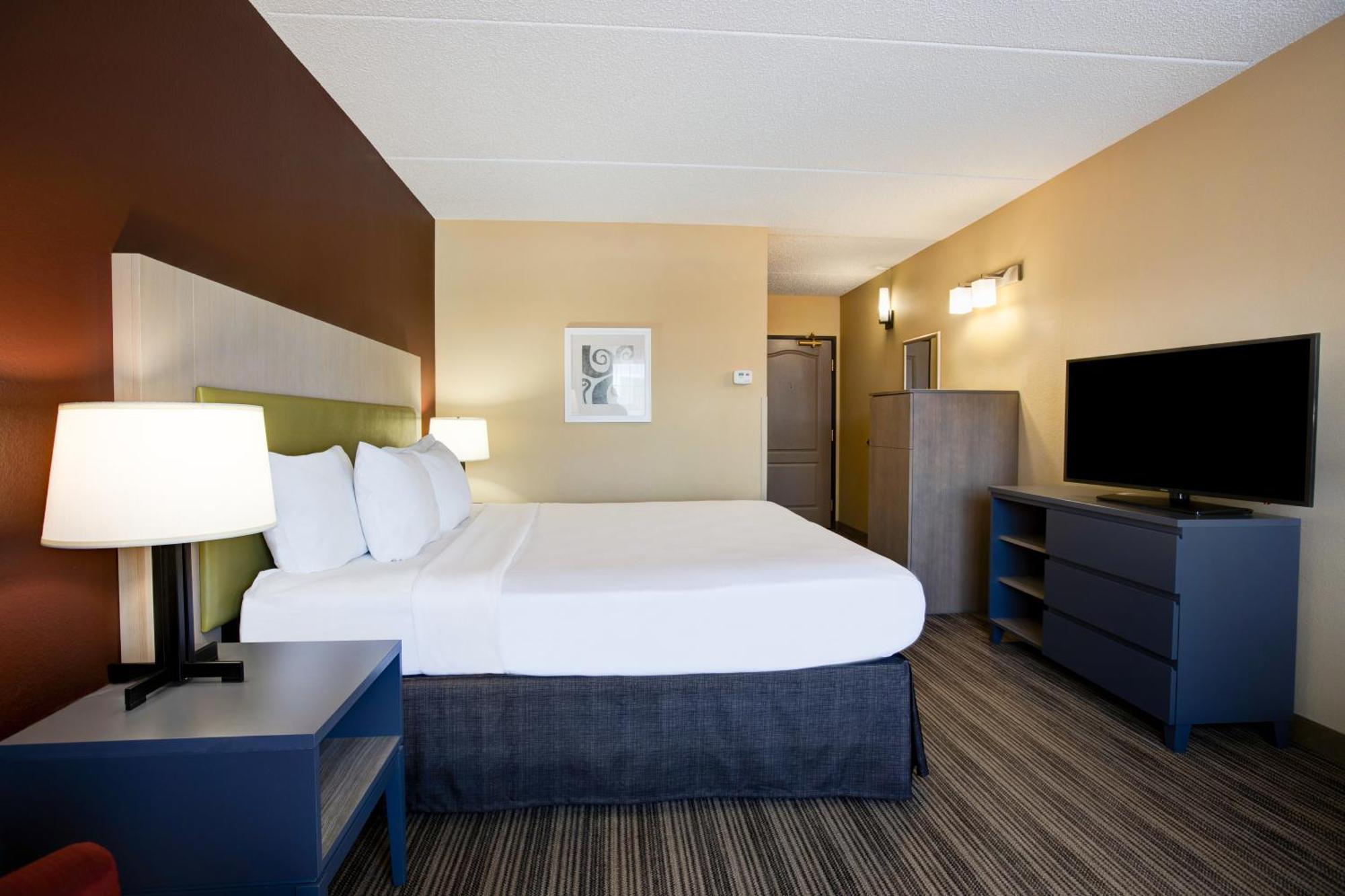 Comfort Inn & Suites St Paul Northeast Vadnais Heights Room photo