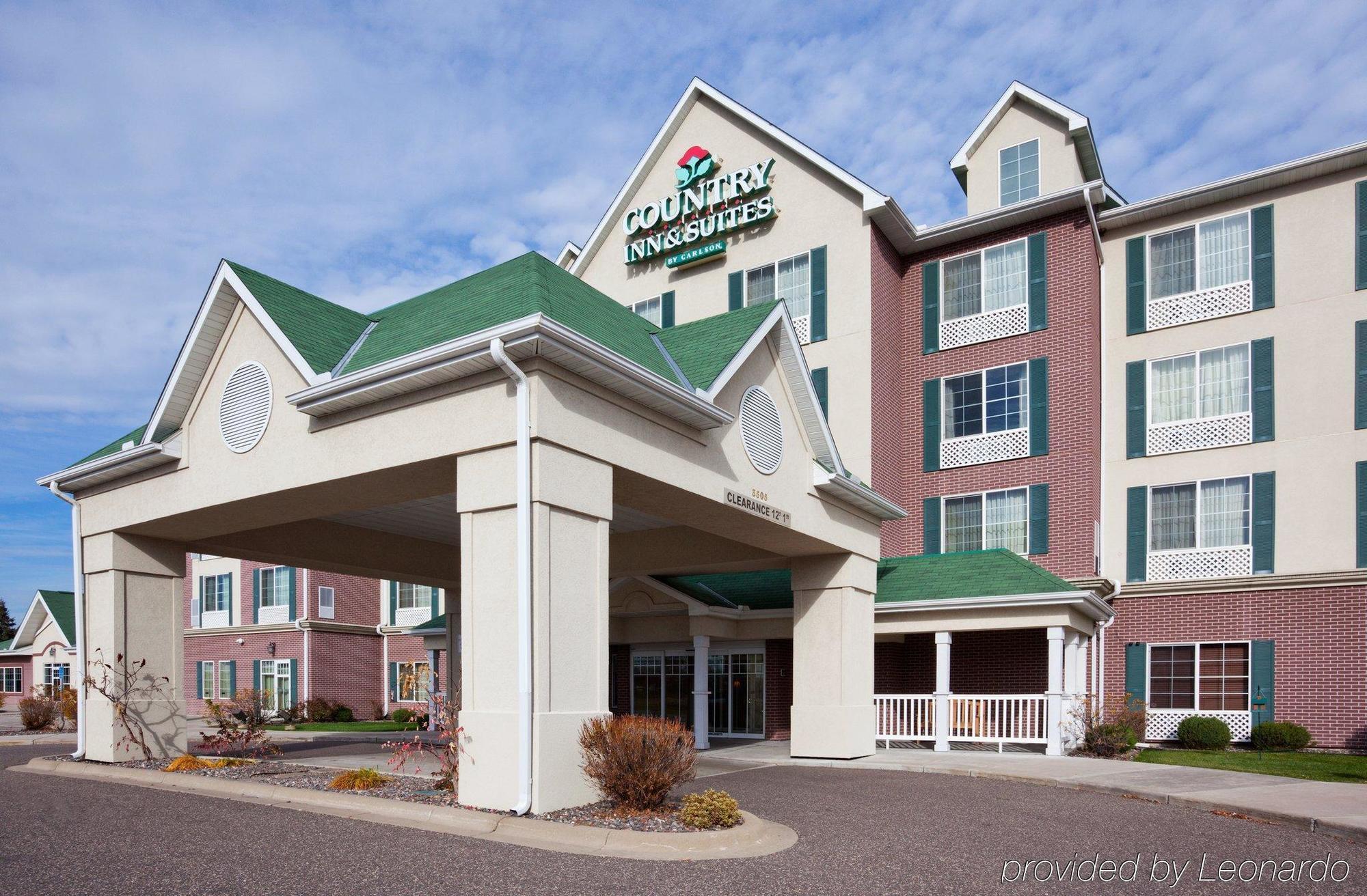 Comfort Inn & Suites St Paul Northeast Vadnais Heights Exterior photo